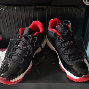 Jordan 11  Shoes Black and Red